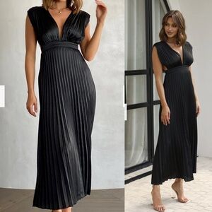 Laguna Maxi Gala Gown Dress Black Pleated